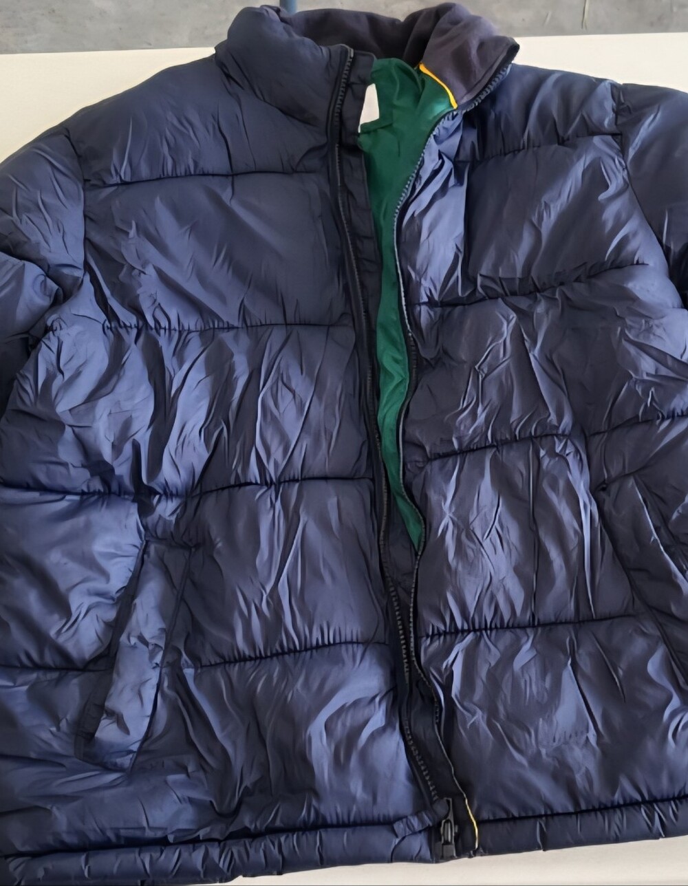Old Navy Navy Quilted Puffer Jacket with Green Lining